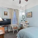 Golden Gate Hotel
