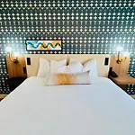 Star Motel