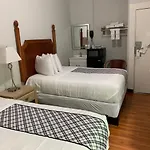 Warfield Hotel