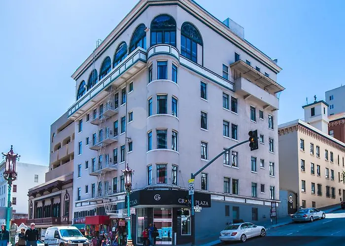Grant Plaza Hotel