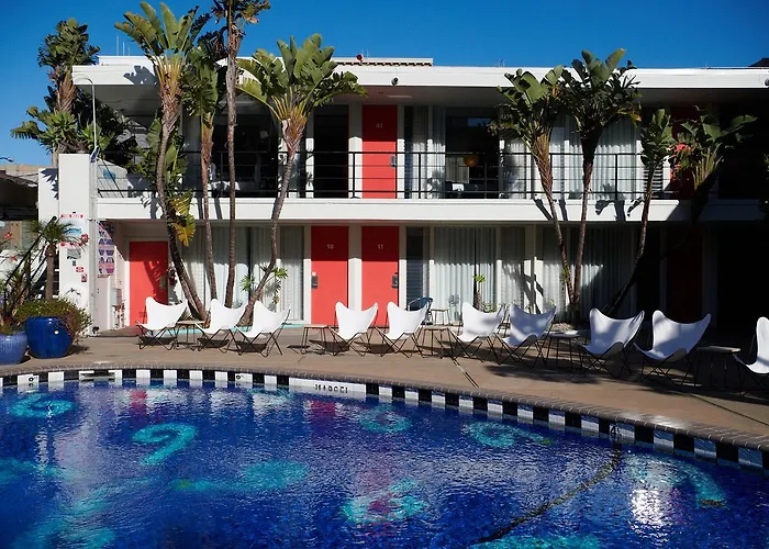 Phoenix Hotel