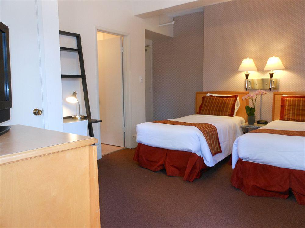 Grant Plaza Hotel 2*