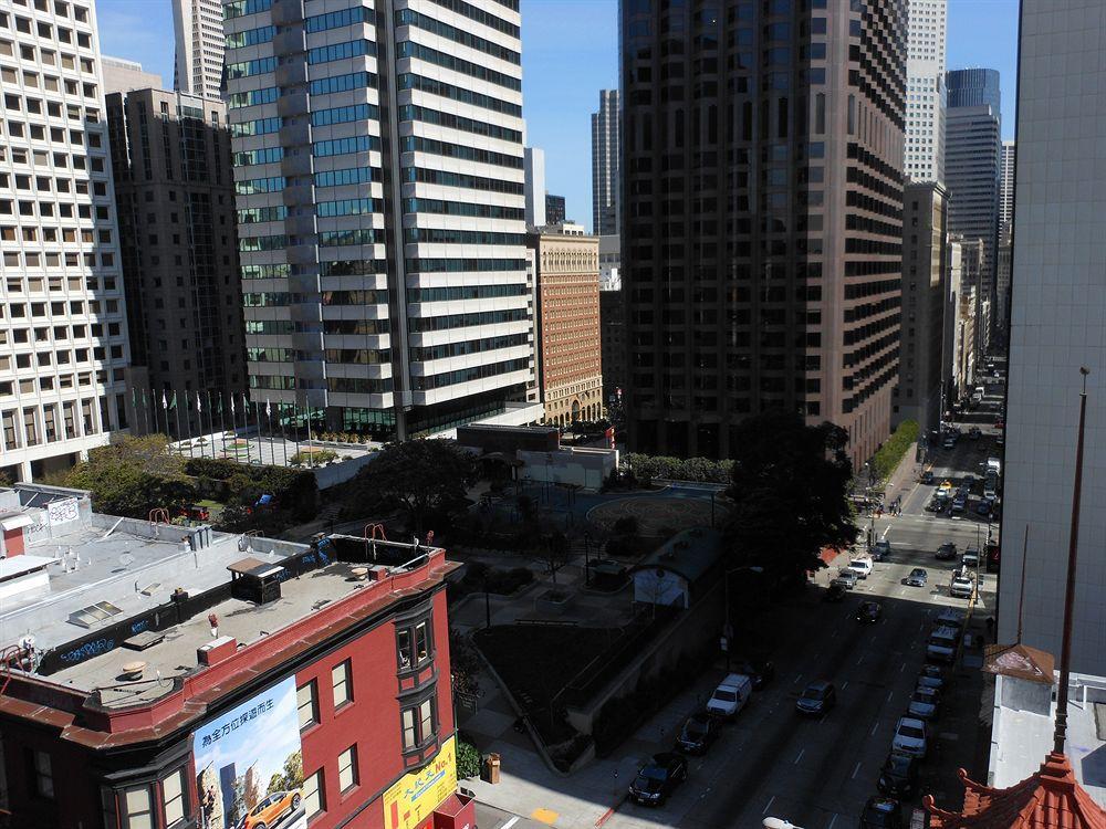Grant Plaza Hotel 2*