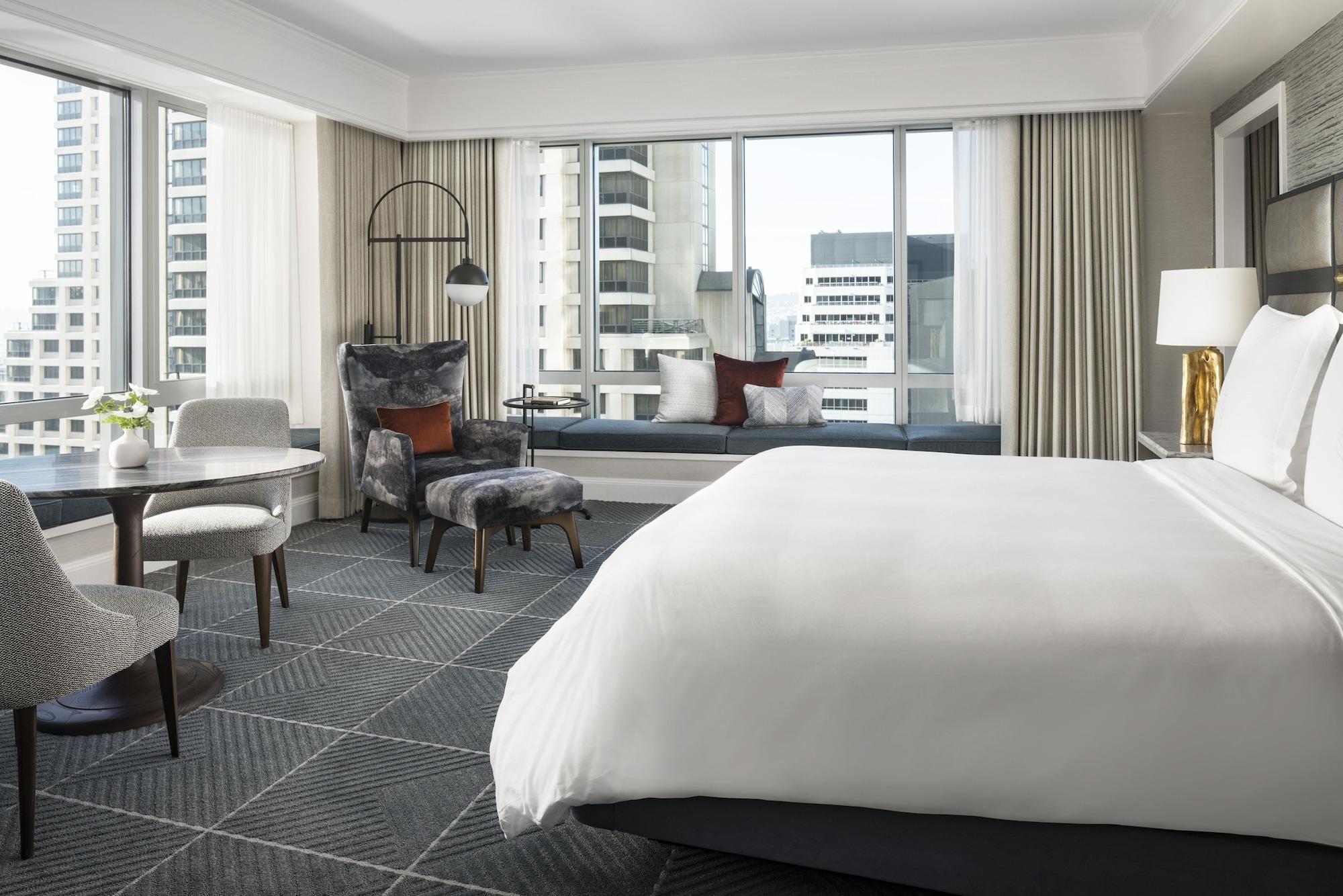Hotel Four Seasons 5*