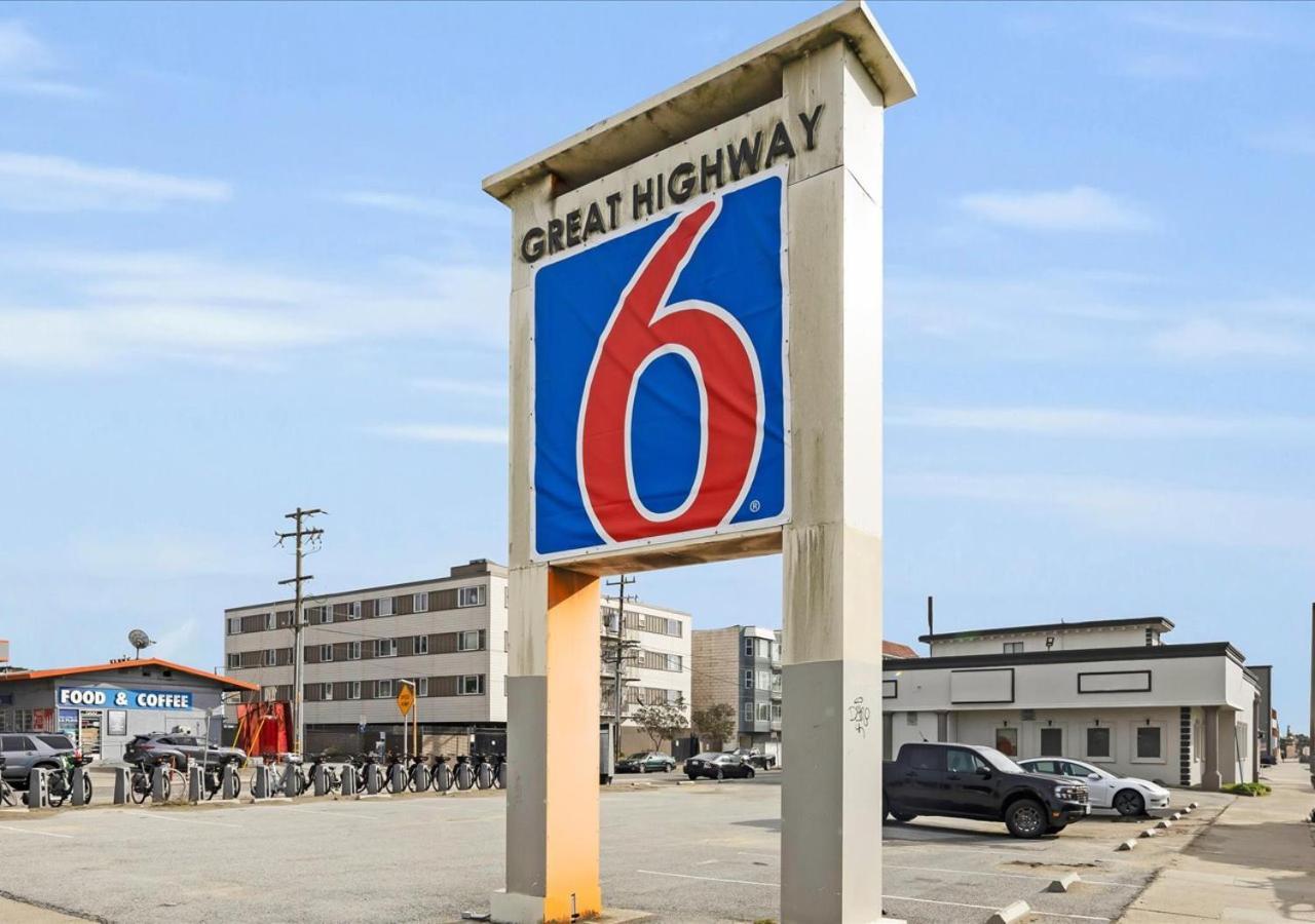 Hotel 6 San Francisco, Ca Great Highway 2*