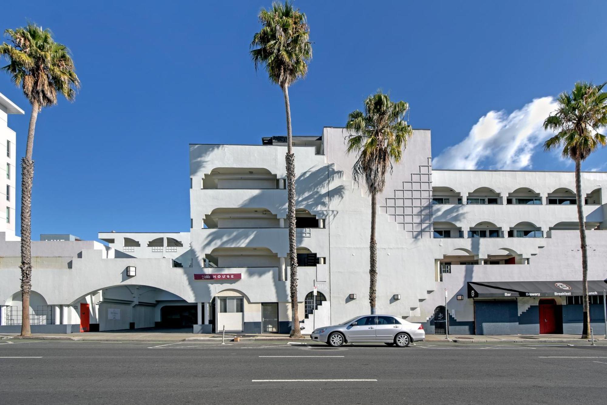Soma House Hotel 3*