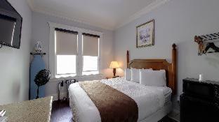 Warfield Inn