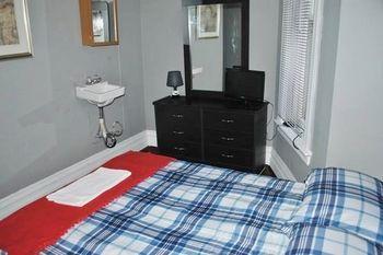 Hotel Sweden House 2*