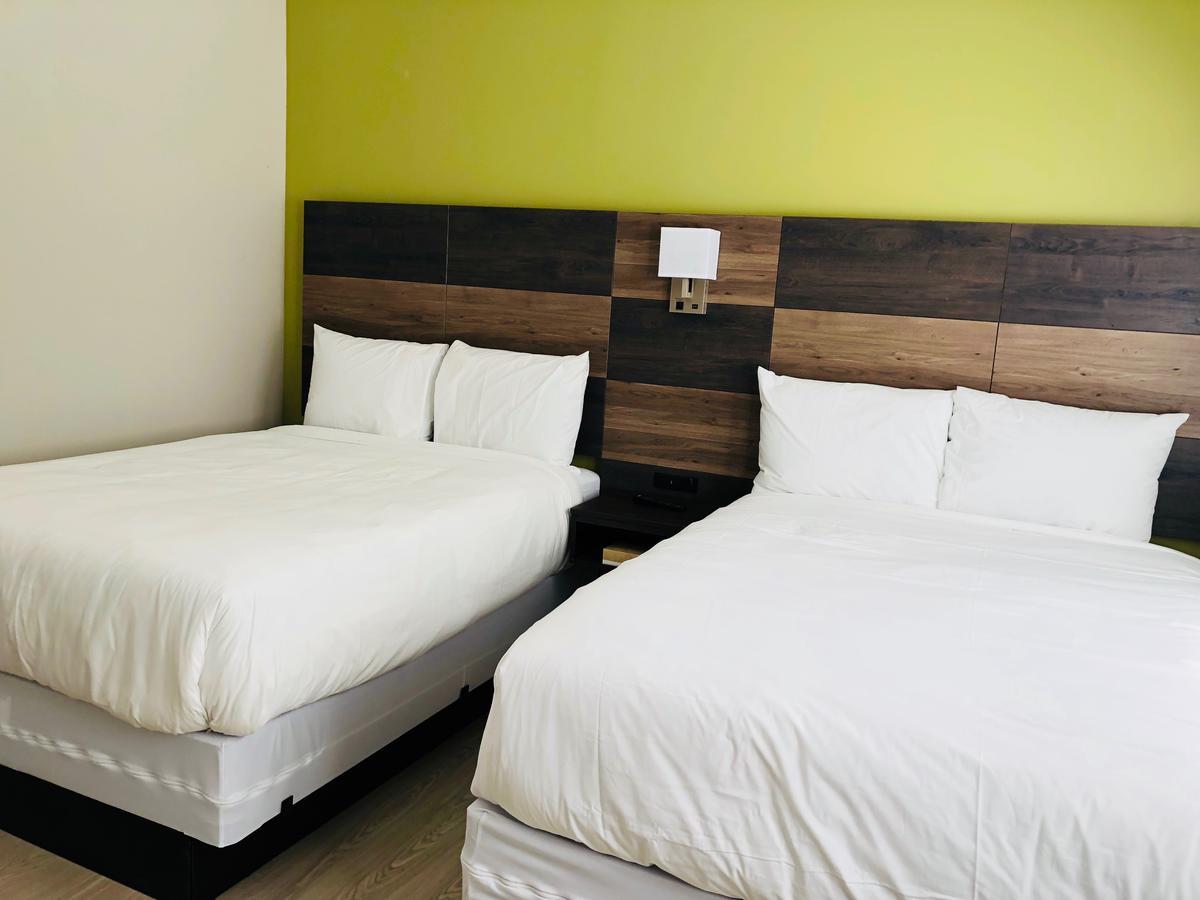 Hotel Bay 2*
