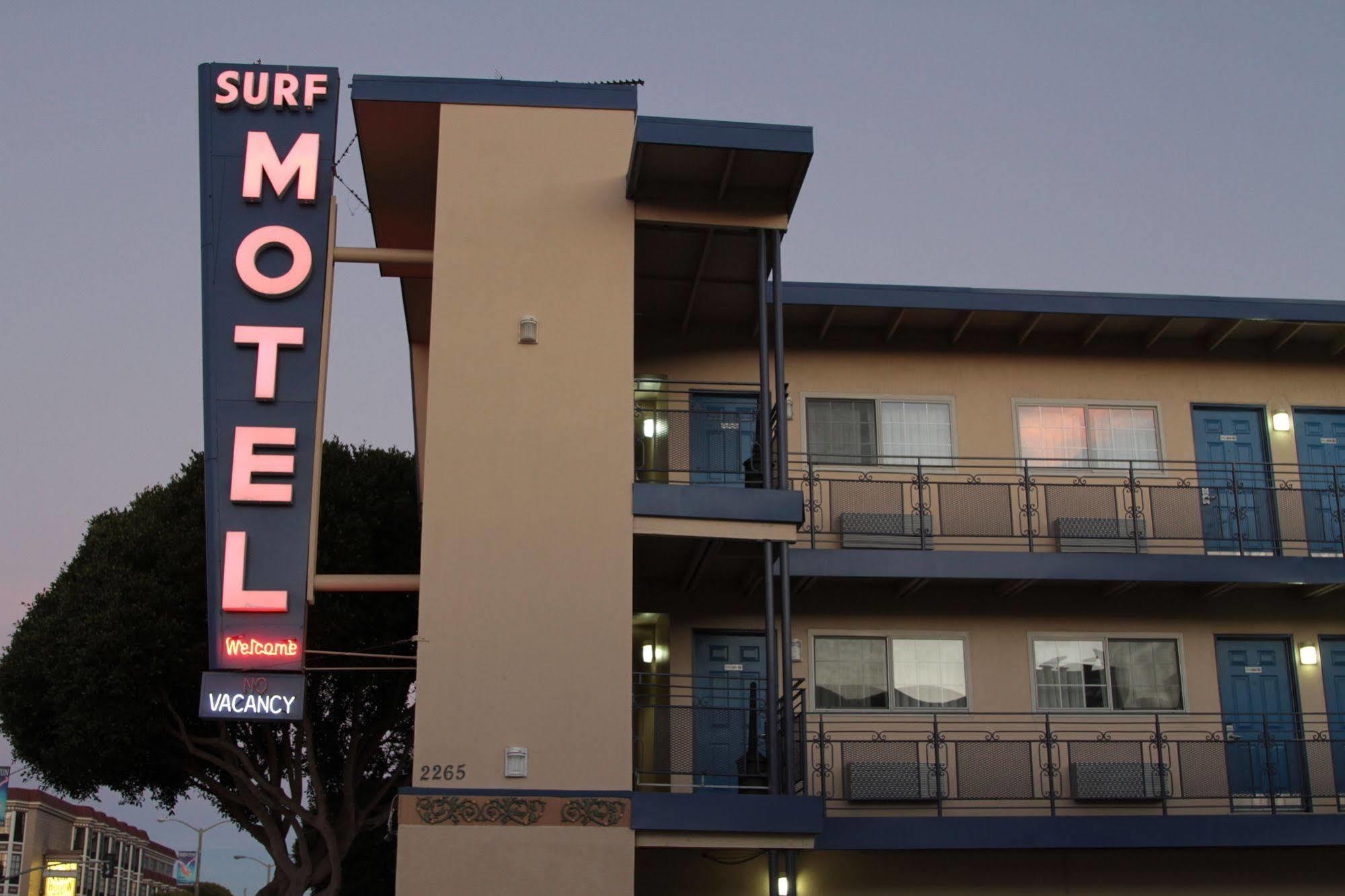 Surf Motel 2*