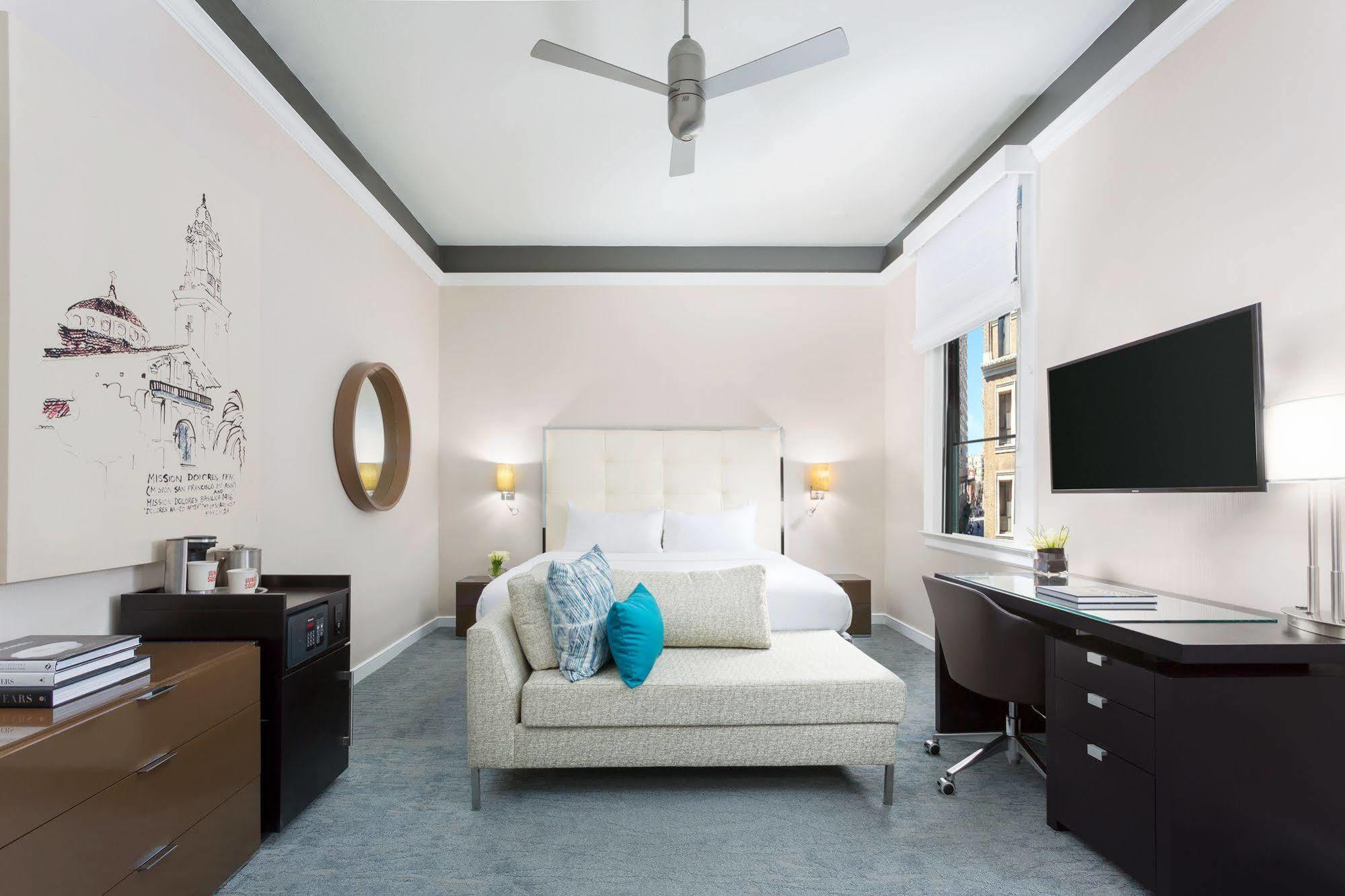 Union Square Hotel 4*