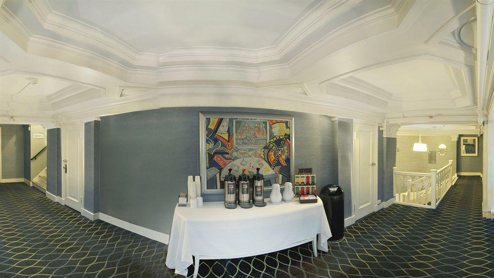 Galleria Park 4*