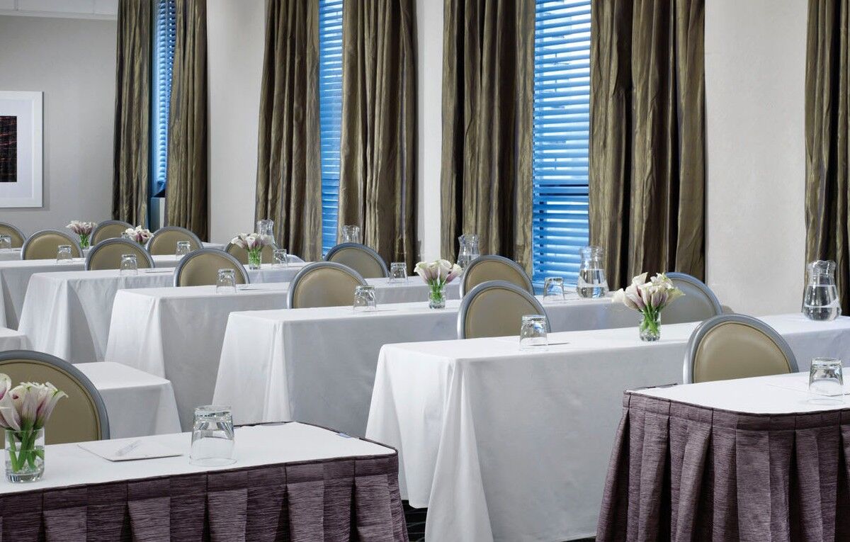 Galleria Park Hotel