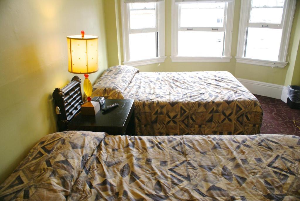 Dakota Hostel And Hotel Hotel 2*