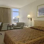 Cathedral Hill Hotel
