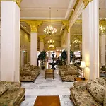 Renoir Hotel