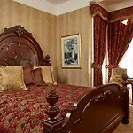 Queen Anne