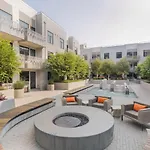 1Br Mission Bay W Gym Nr Caltrain Sfo-26