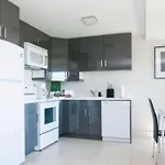 Beautiful Downtown & Bay Bridge, Vineyard Views!