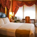 Hotel Majestic