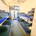Ith San Francisco Pacific Tradewinds Backpacker Hostel
