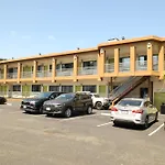 Civic Center Motor Inn