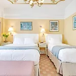 Cornell Hotel De France