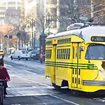 Stunning, Central Sanfran Experience, 2 En-Suite Baths, Walk To Everything, Guest Favorite, Book Your Holiday Now