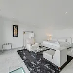 Luxury 3Br Home - Pano Views, Steam Room & Deck