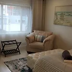 Cozy Sf Home 4 Bedroom 2 Bath