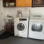 San Francisco 2 Bedroom With Parking Near Bart