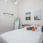 3 Bedroom Central Hayes Valley Condo By Shops, Restaurants, Bars, And Downtown
