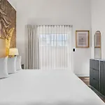 Nob Hill Hotel