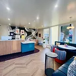 Star Motel