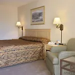 Cathedral Hill Hotel