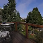 Noe\'s Nest Bed & Breakfast