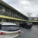 Lombard Plaza Motel