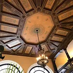 Mayflower Hotel Inc
