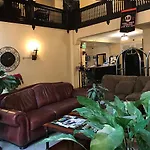 Mayflower Hotel Inc