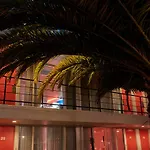Phoenix Hotel