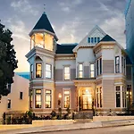 Neighbourgood Sutter Mansion