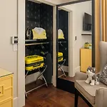 Staypineapple, An Elegant Hotel, Union Square