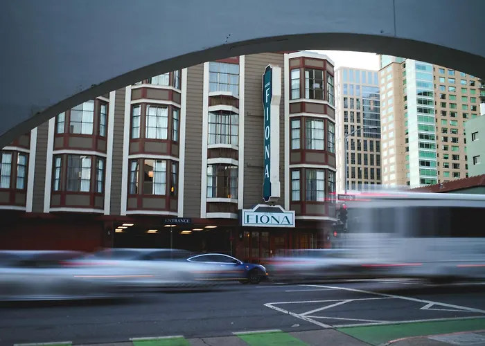Hotel Fiona