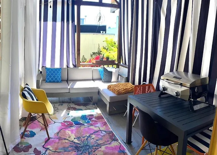 Stunning, Central Sanfran Experience, 2 En-Suite Baths, Walk To Everything, Guest Favorite, Book Your Holiday Now
