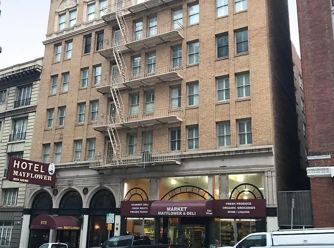 Mayflower Hotel Inc