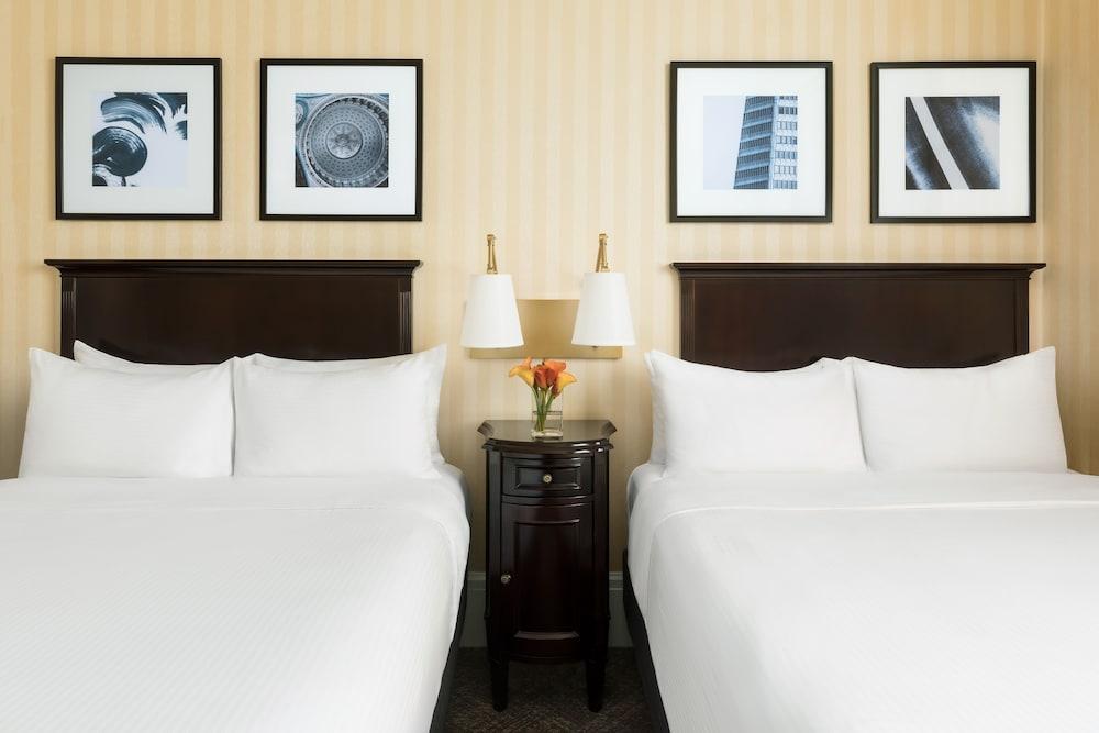Hotel Whitcomb 3*