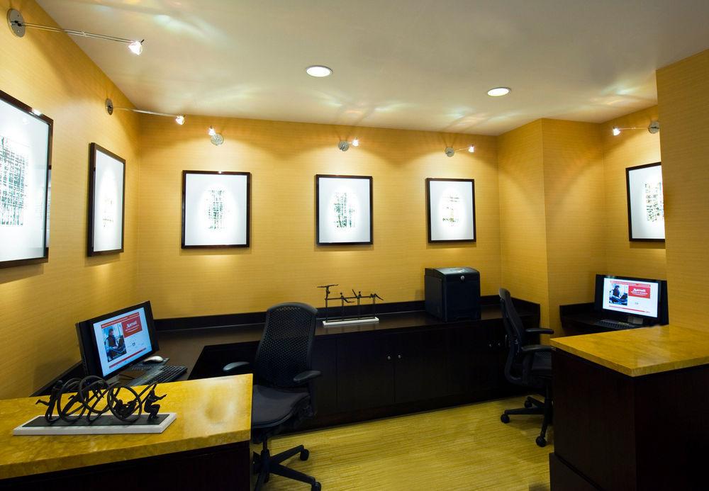 Marriott Union Square Hotel 4*