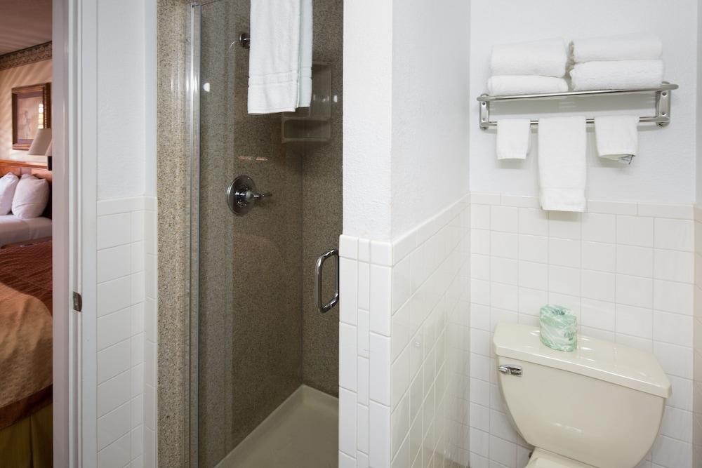 Geary Parkway Motel 2*