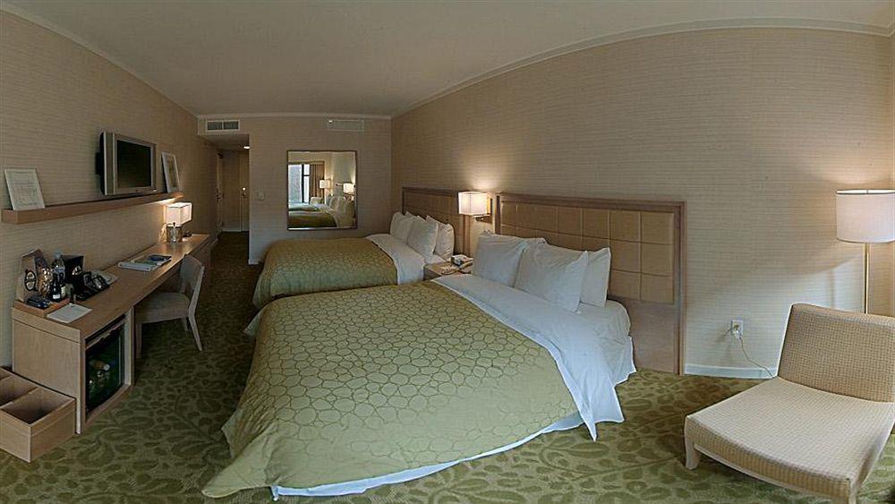 Orchard Garden 4*
