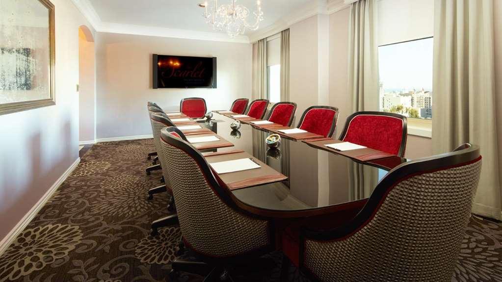 Hotel Huntington